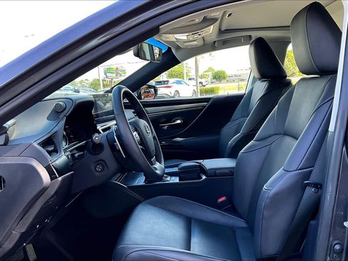 Used 2022 Lexus ES 350 w/ Premium Package image 7