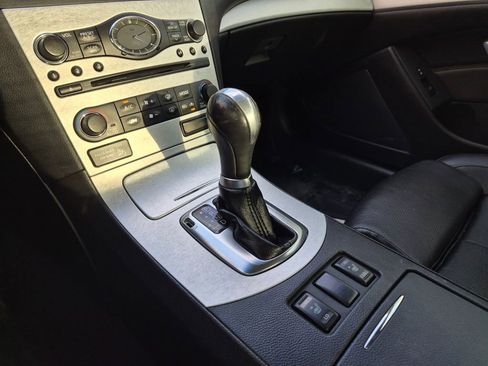 Used 2008 INFINITI G37 Journey w/ Premium Pkg image 11