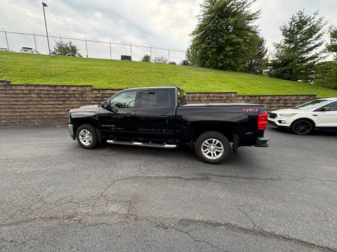 Used 2018 Chevrolet Silverado 1500 LT w/ All Star Edition AWD/4WD image 7