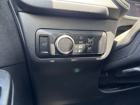 Used 2023 Ford Escape Active w/ Tech Pack #1 AWD/4WD image 28