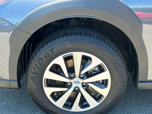 Certified 2024 Subaru Outback Premium AWD/4WD image 8