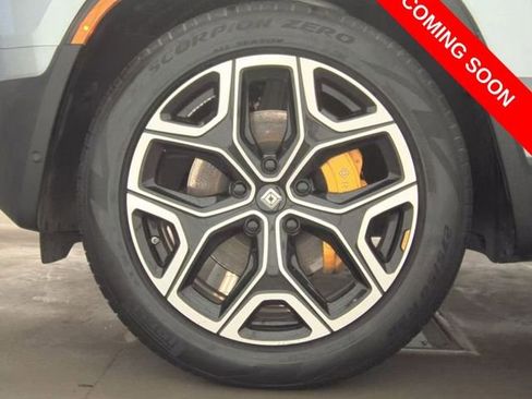Used 2022 Rivian R1T Launch Edition AWD/4WD image 5