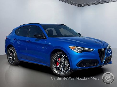 Used 2023 Alfa Romeo Stelvio Veloce AWD/4WD image 2