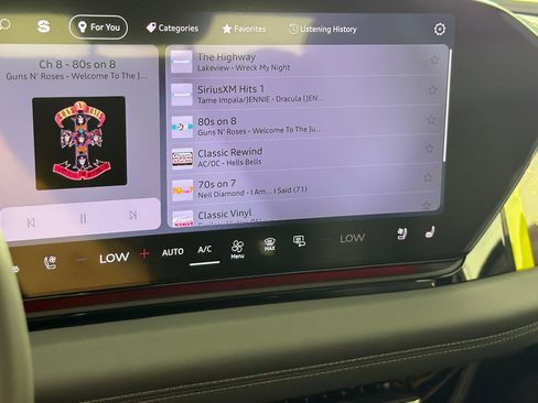 New 2027 Audi A6 e-tron Premium Plus AWD/4WD image 16