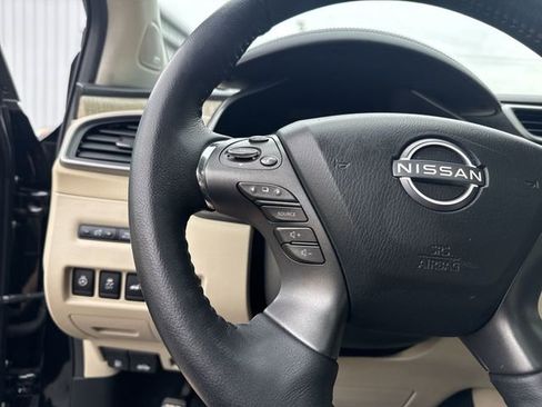 Used 2023 Nissan Murano SL w/ SL Moonroof Package FWD image 17