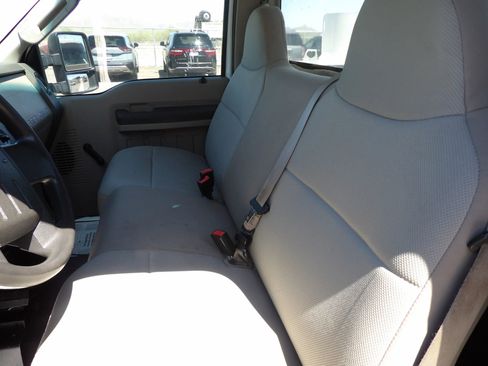 Used 2008 Ford F250 XL RWD image 10