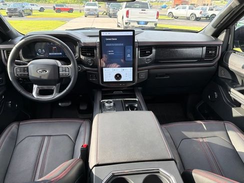 Used 2023 Ford Expedition Limited RWD image 24