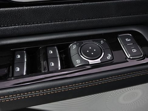 New 2026 Lincoln Aviator Reserve AWD/4WD image 23