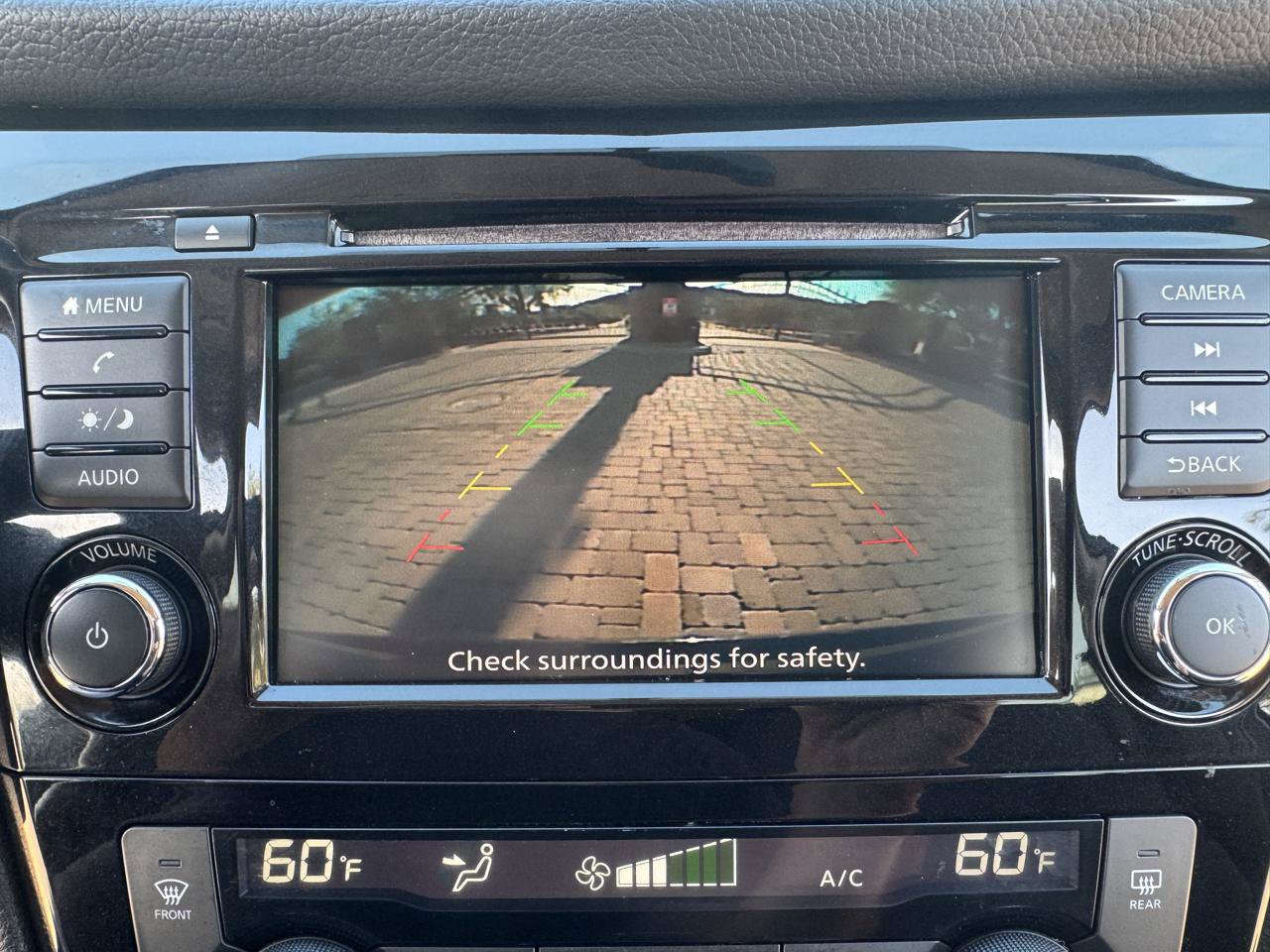 Used 2018 Nissan Rogue SV FWD image 41