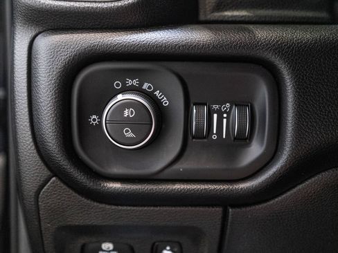 Used 2019 RAM 1500 Big Horn AWD/4WD image 23