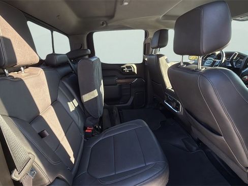Used 2021 GMC Sierra 1500 SLT image 12