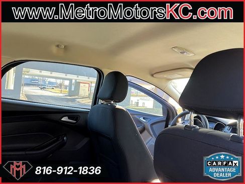 Used 2016 Ford Focus SE image 36