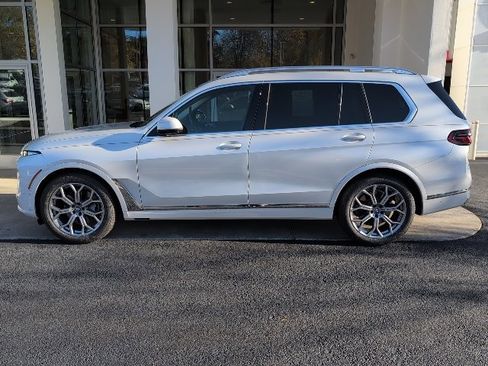 Certified 2023 BMW X7 xDrive40i w/ Premium Package image 6