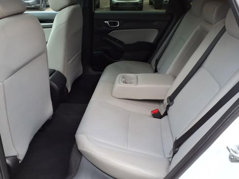 Certified 2025 Honda Civic Sport image 9