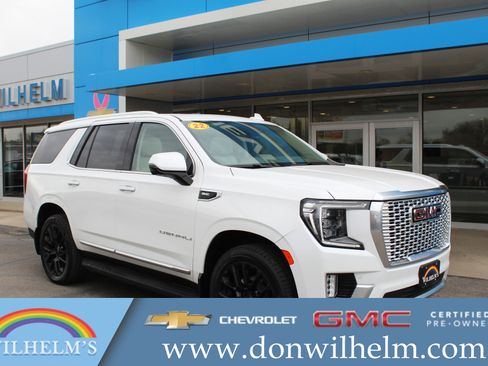 Used 2022 GMC Yukon Denali AWD/4WD image 1