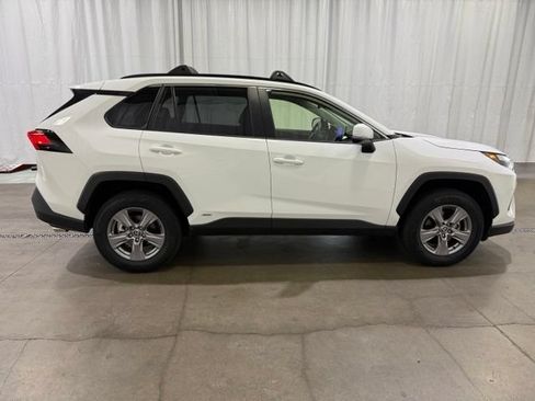 Certified 2024 Toyota RAV4 LE AWD/4WD image 3