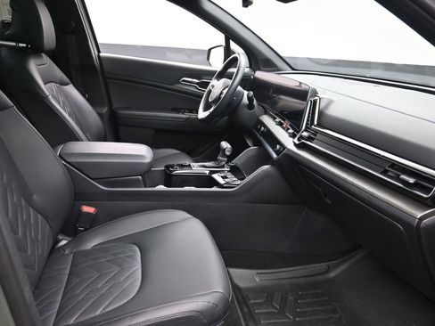 Used 2023 Kia Sportage X-Pro AWD/4WD image 7