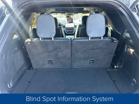 Used 2025 Ford Explorer ST w/ Sun And Sound Package RWD image 8