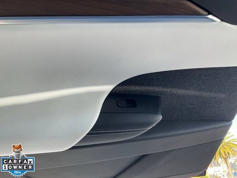 Used 2022 Tesla Model X AWD/4WD image 52