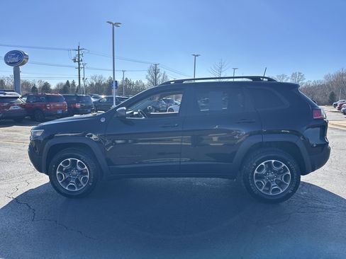 Used 2021 Jeep Cherokee Trailhawk w/ Comfort/Convenience Group image 6