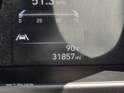Used 2023 Hyundai Elantra Blue FWD image 32