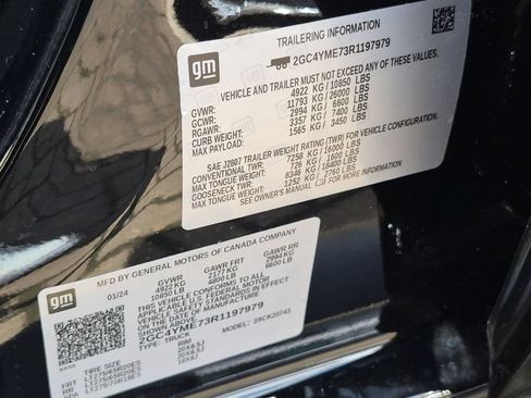 Used 2024 Chevrolet Silverado 2500 Custom w/ Custom Value Package AWD/4WD image 28