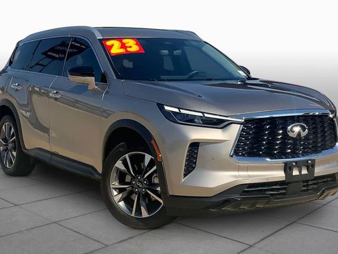 Used 2023 INFINITI QX60 Luxe w/ Vision Package AWD/4WD image 3