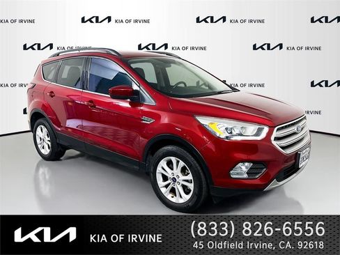 Used 2018 Ford Escape SEL AWD/4WD image 1