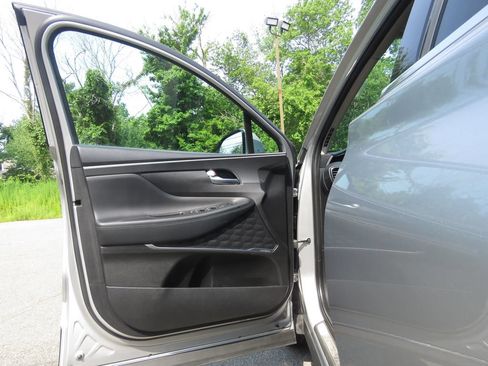 Used 2021 Hyundai Santa Fe SEL w/ Convenience + Premium Package AWD/4WD image 9