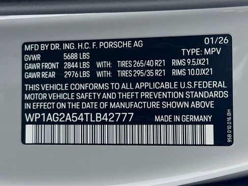 New 2026 Porsche Macan S image 37