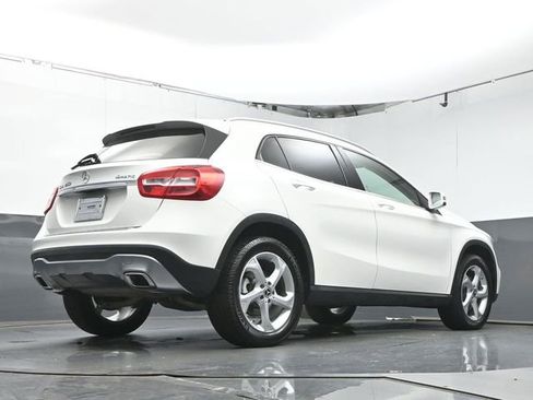 Used 2019 Mercedes-Benz GLA 250 4MATIC image 37