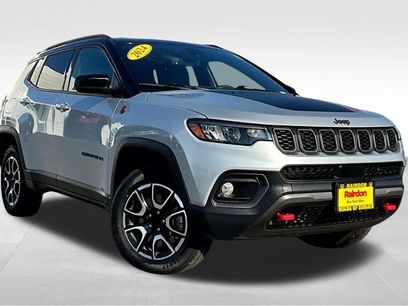Used 2024 Jeep Compass Trailhawk