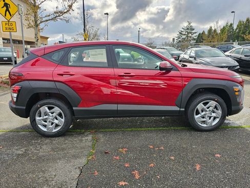 New 2026 Hyundai Kona SE image 8