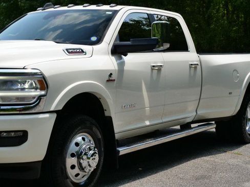 Used 2021 RAM 3500 Laramie w/ Safety Group AWD/4WD image 53