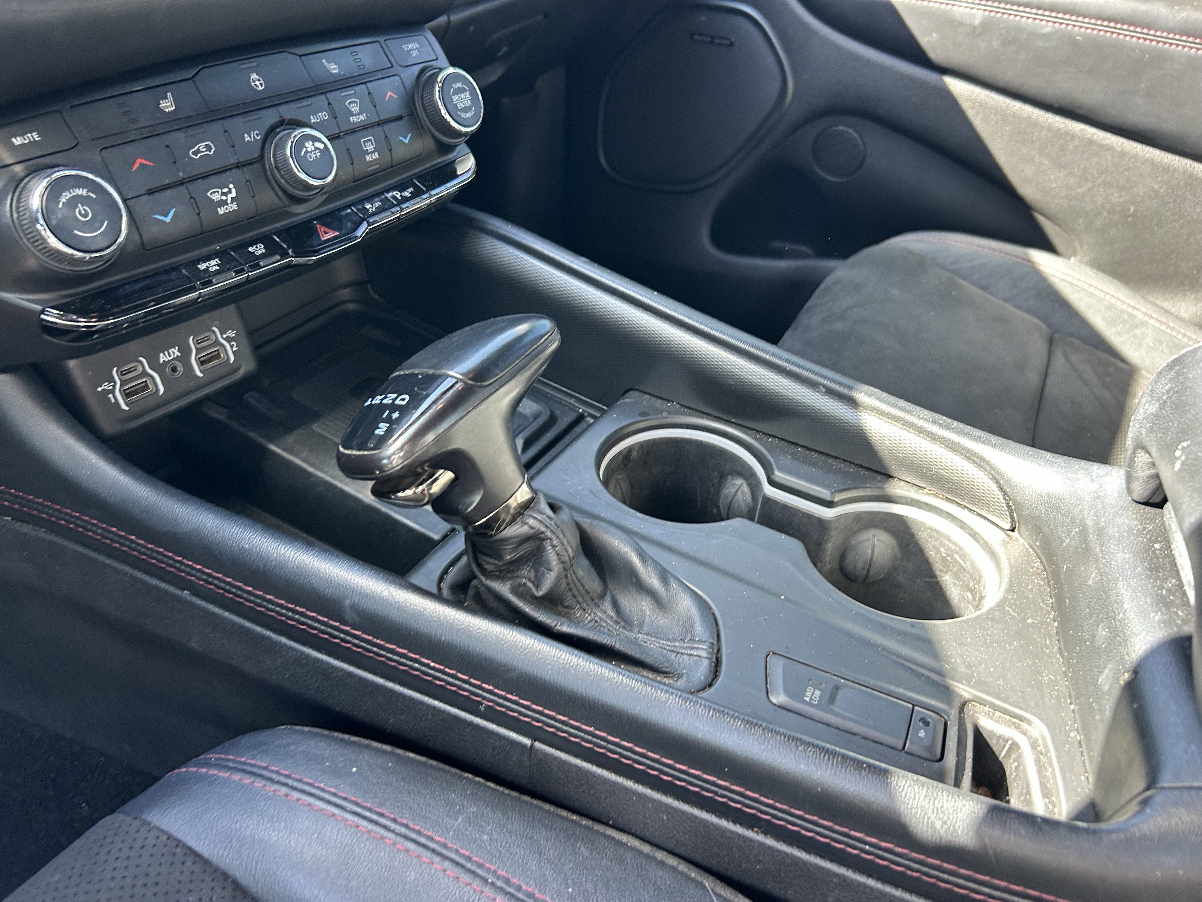 Used 2021 Dodge Durango R/T w/ Blacktop Package AWD/4WD image 8