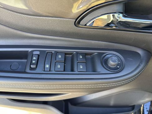 Certified 2022 Buick Encore Preferred image 21