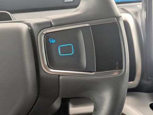 Used 2025 Ford Expedition Active RWD image 18