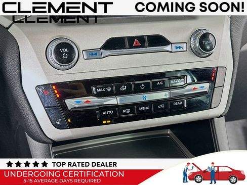 Used 2022 Ford Explorer XLT w/ Equipment Group 202A image 22