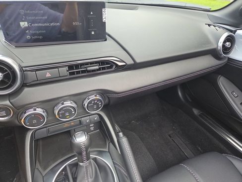 New 2026 MAZDA MX-5 Miata Grand Touring w/ Weather Package RWD image 20