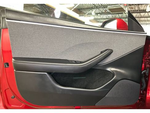Used 2024 Tesla Model 3 Standard Range RWD image 18