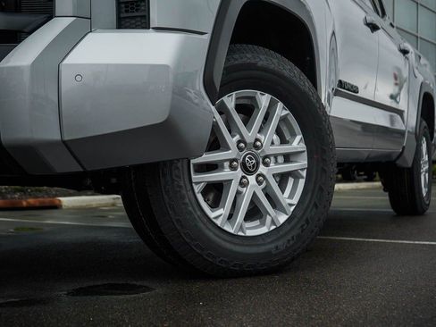 New 2026 Toyota Tundra SR5 AWD/4WD image 6