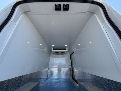 Used 2023 Ford Transit 250 148 High Roof RWD image 21