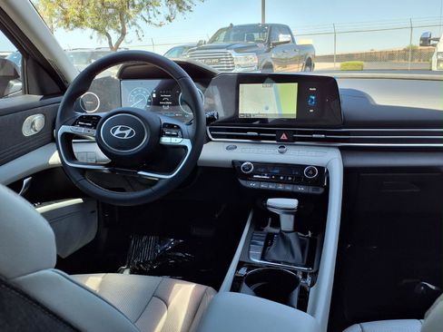 New 2026 Hyundai Elantra Limited FWD image 10