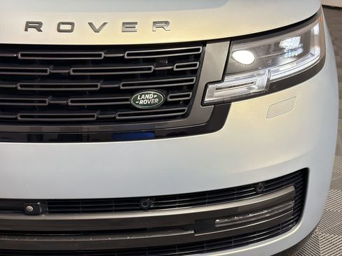 Used 2023 Land Rover Range Rover Long Wheelbase SE AWD/4WD image 22