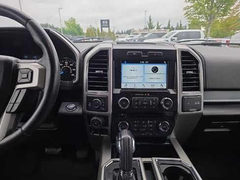 Certified 2017 Ford F150 Lariat AWD/4WD image 25