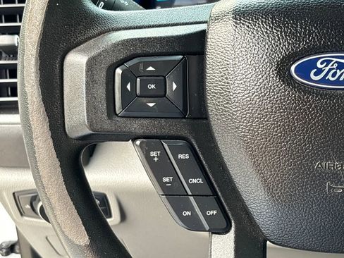 Used 2017 Ford F250 XL w/ Power Equipment Group image 19