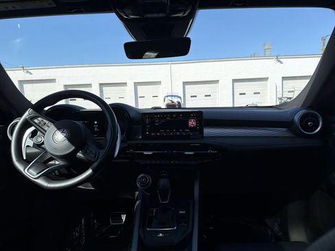 Used 2024 Alfa Romeo Tonale Veloce AWD/4WD image 18
