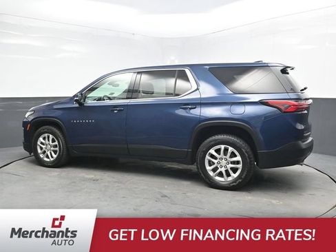 Used 2022 Chevrolet Traverse LS AWD/4WD image 4