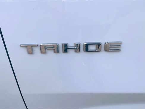 Used 2024 Chevrolet Tahoe High Country AWD/4WD image 10