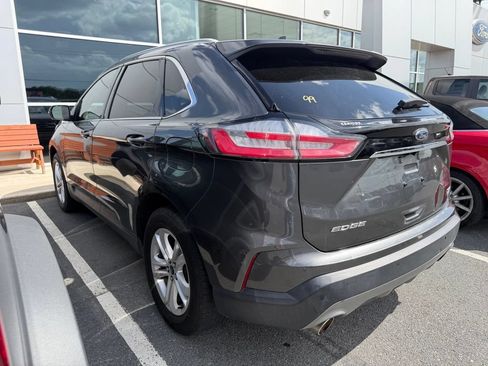 Used 2019 Ford Edge SEL w/ Equipment Group 201A FWD image 6